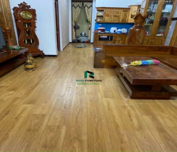 Giá gỗ ván sàn công nghiệp Malaysia